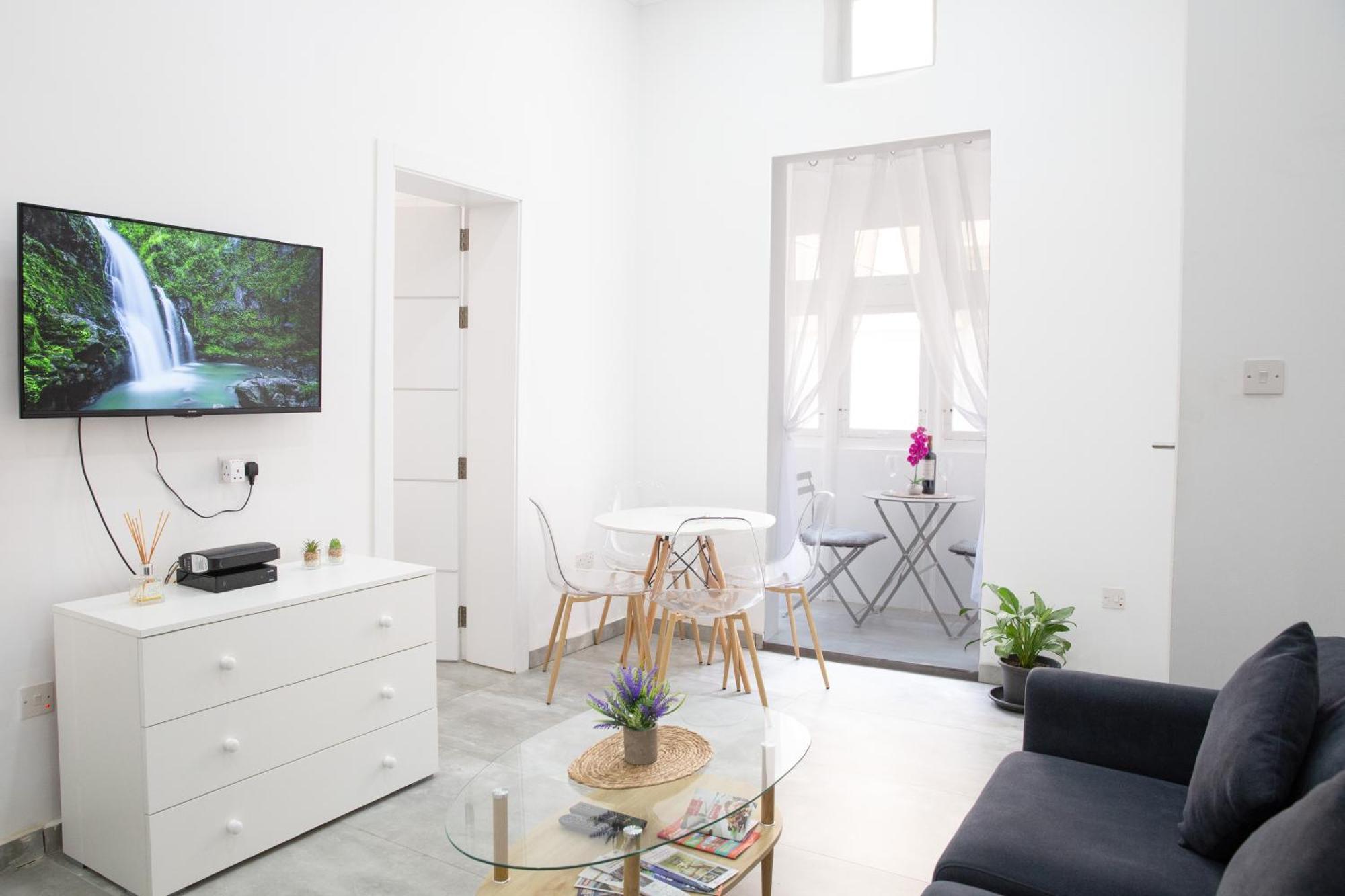 Valletta Waterfront 2 Beds Flat By Arcobnb Floriana Exterior foto
